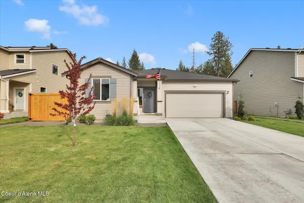 797 E Burdock Loop, Hayden, ID 83835