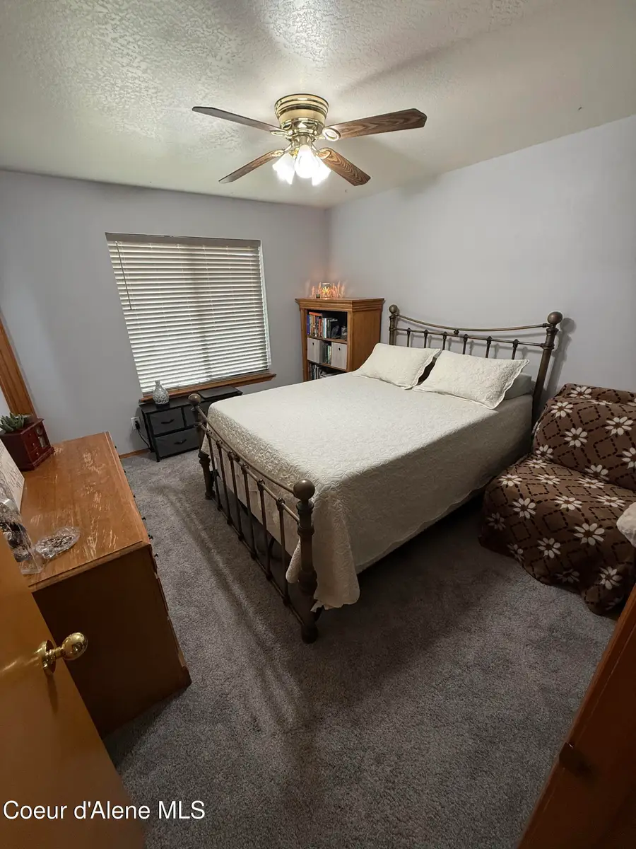 2615 N Wickiup DR, Post Falls, ID 83854 - #2