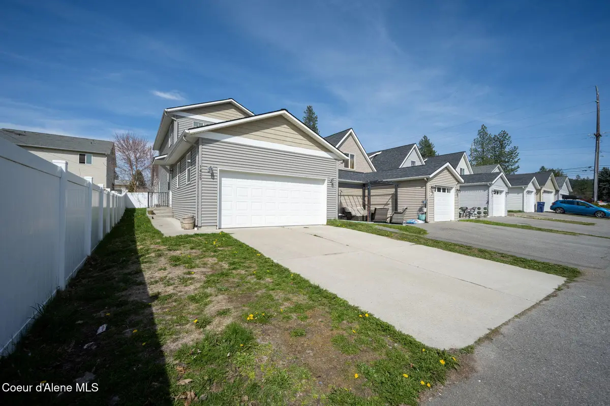 1425 E Seleta LN, Coeur Dalene, ID 83815 - #1