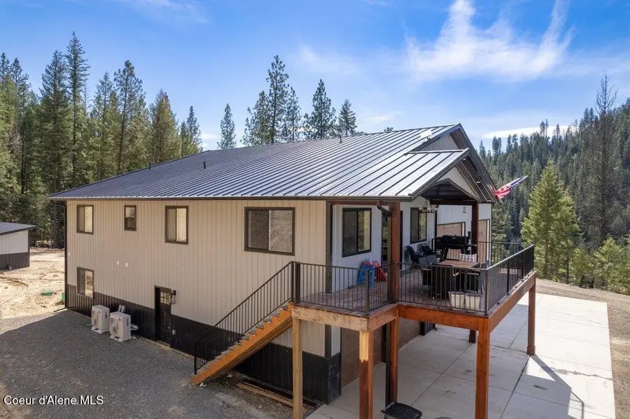 3835 Pinecreek RD, Pinehurst, ID 83850 - #3