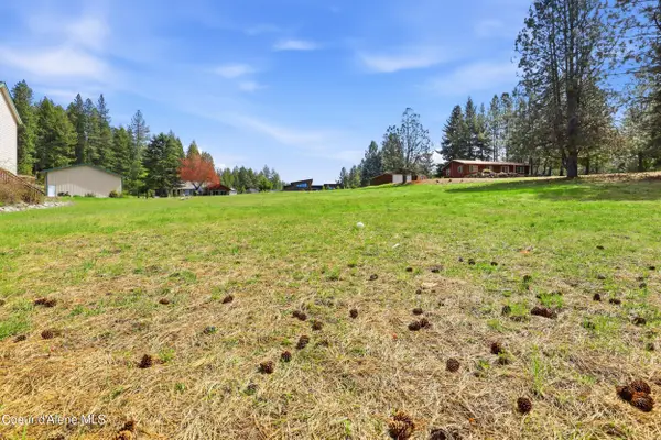 E Sunset Shores Cir, Harrison, ID 83833