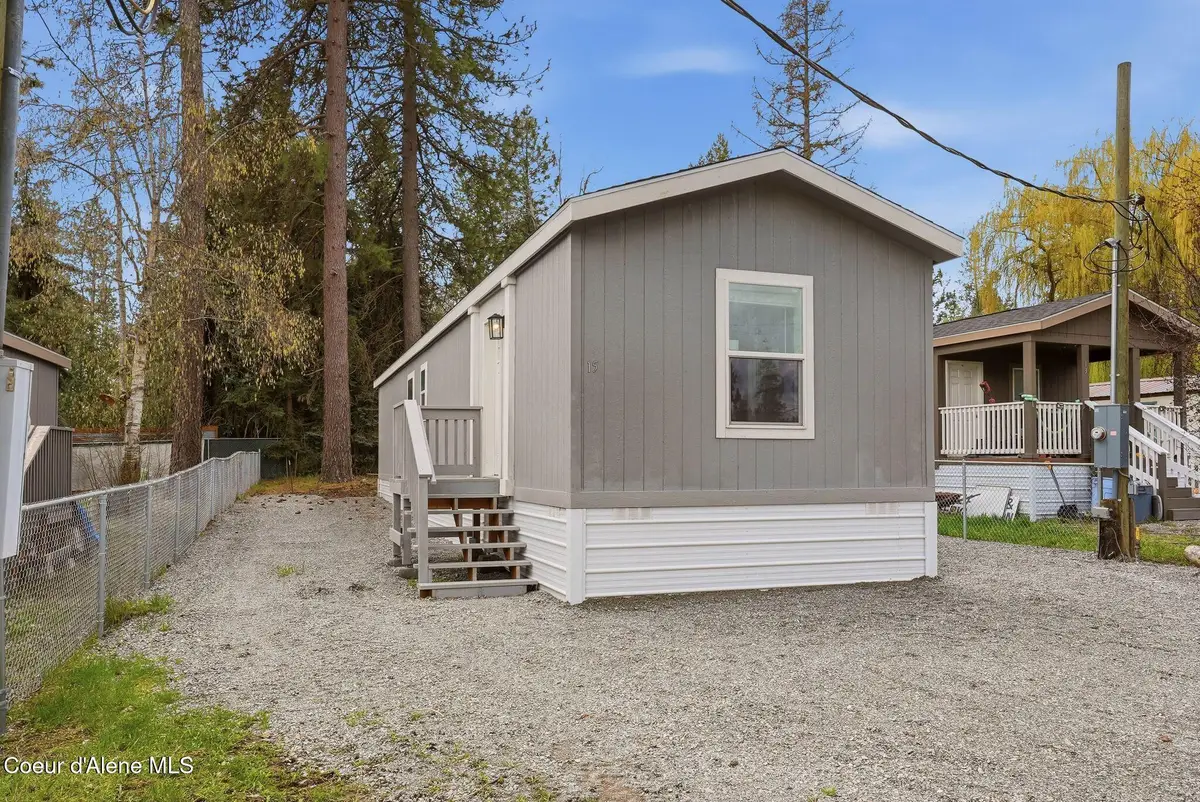 11776 N Hauser Lake RD #SPC 15, Hauser, ID 83854 - #1