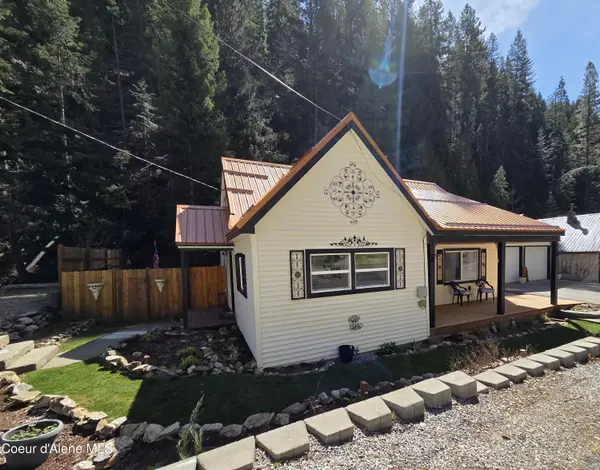 446 2nd St, Mullan, ID 83846