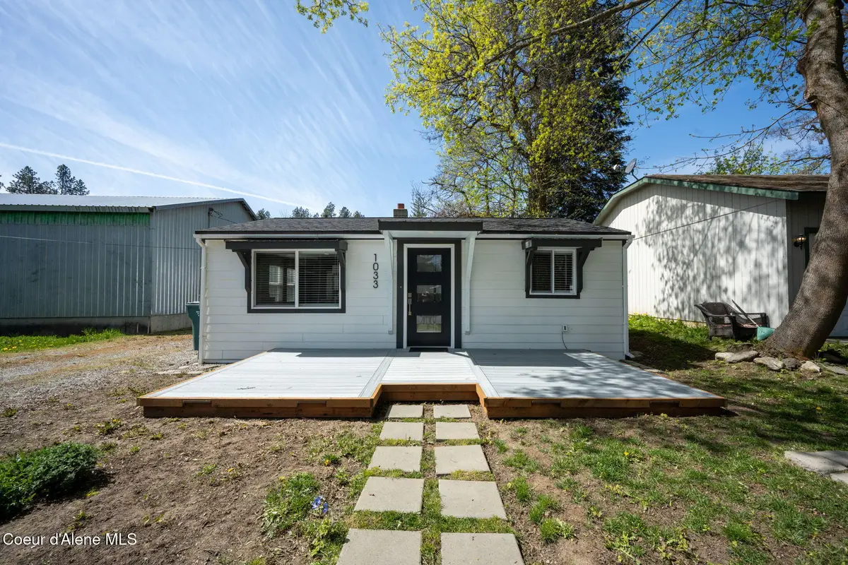 1033 N 1st ST, Coeur Dalene, ID 83814 - #1