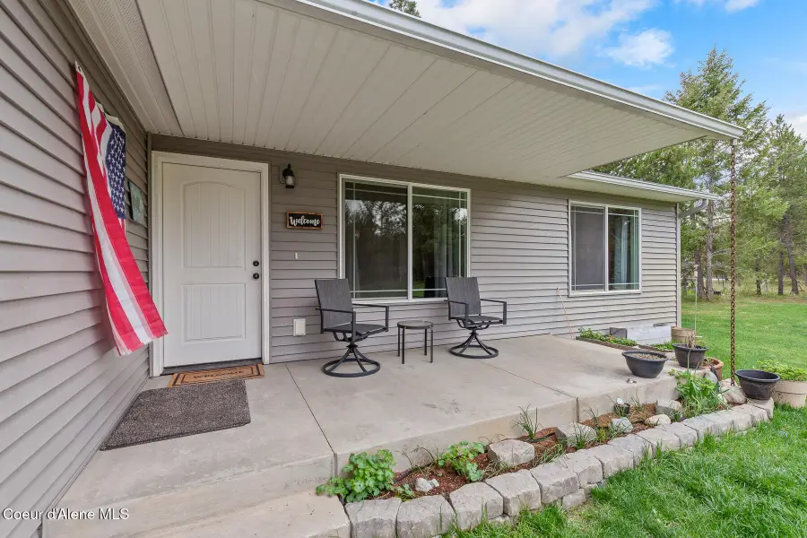 299 Cardinal LN, Spirit Lake, ID 83869 - #3