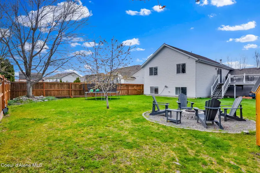 2534 N Coolwater Dr, Post Falls, ID 83854 - #2