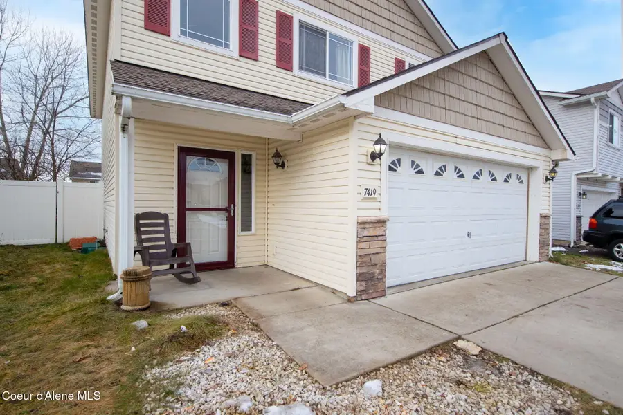 7419 N Bedford LN, Coeur Dalene, ID 83815 - Image #3