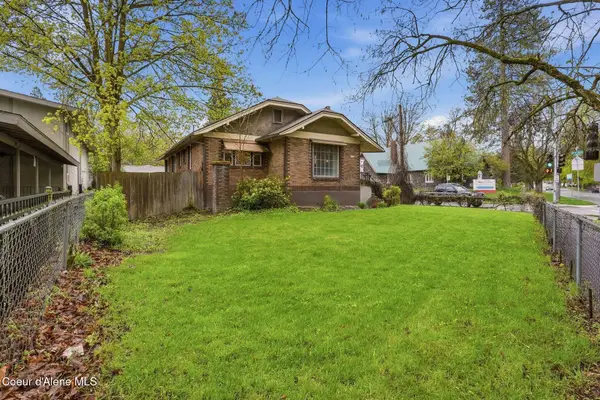 2423 S Grand Blvd, Spokane, WA 99203