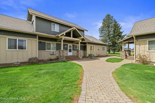 89 Chardonnay Drive #B, Blanchard, ID 83804