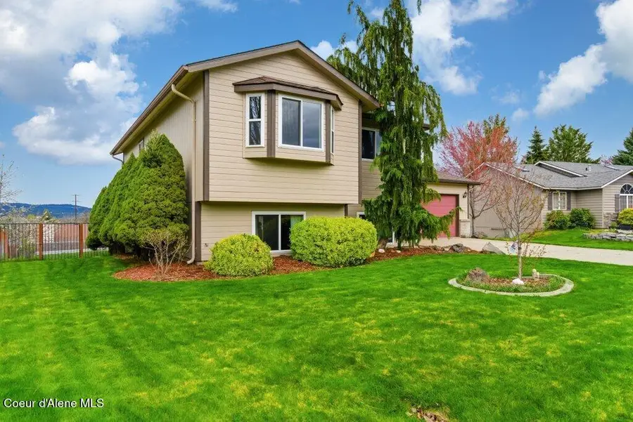 2207 N Stagecoach Dr, Post Falls, ID 83854 - #2