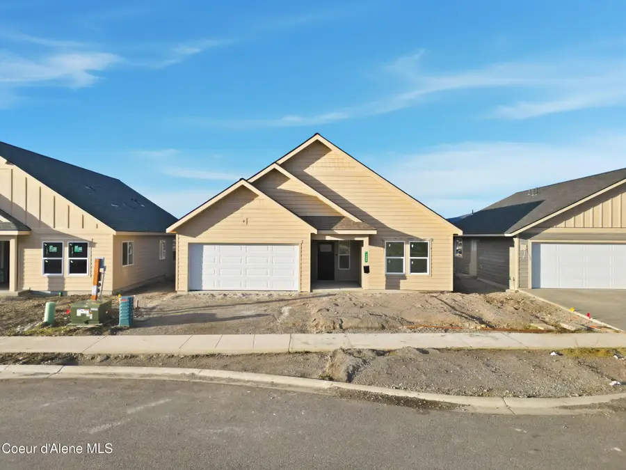 3596 N Blaze Loop, Post Falls, ID 83854 - Image #2