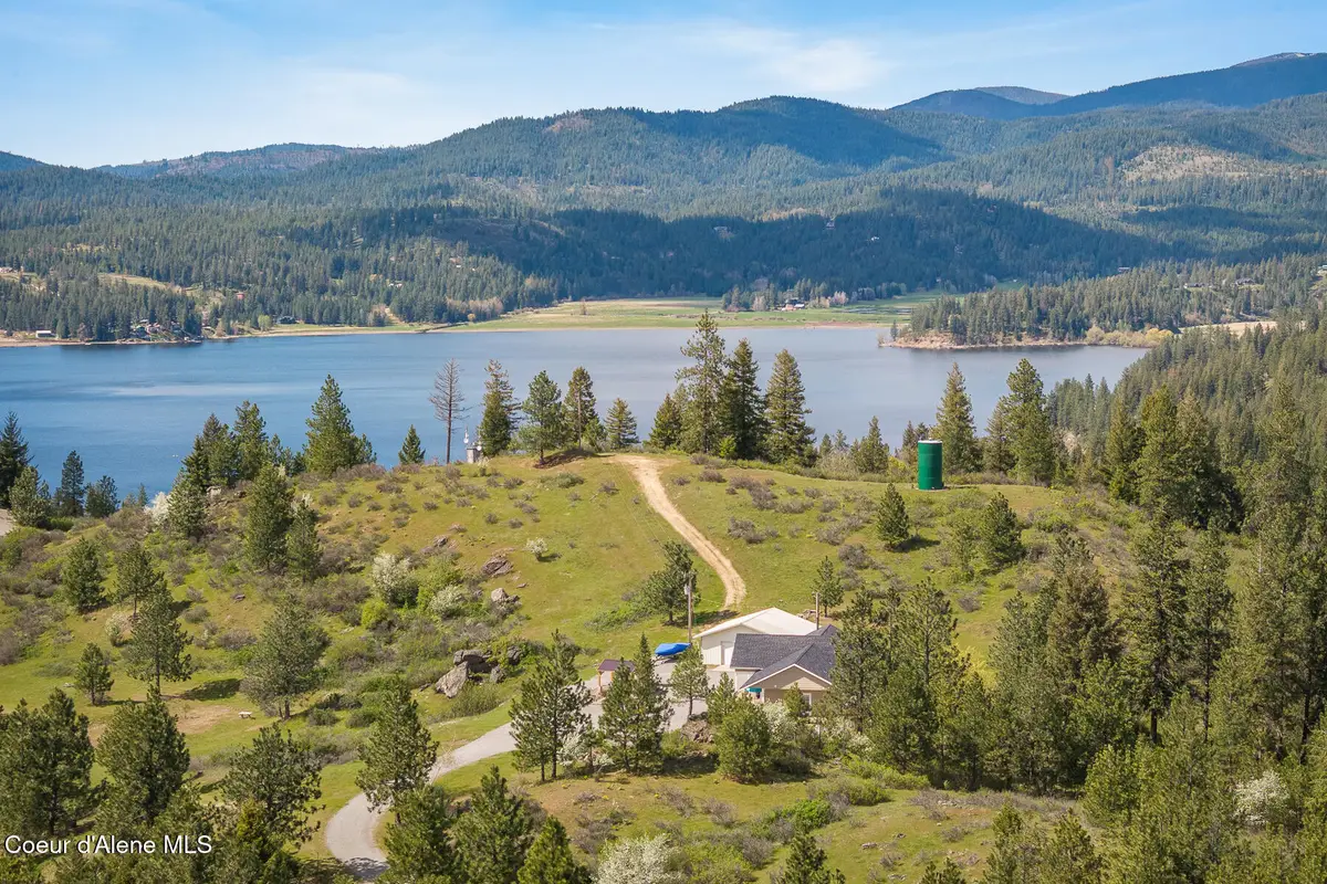 10824 N Payment Peak Rd, Hauser, ID 83854 - #1