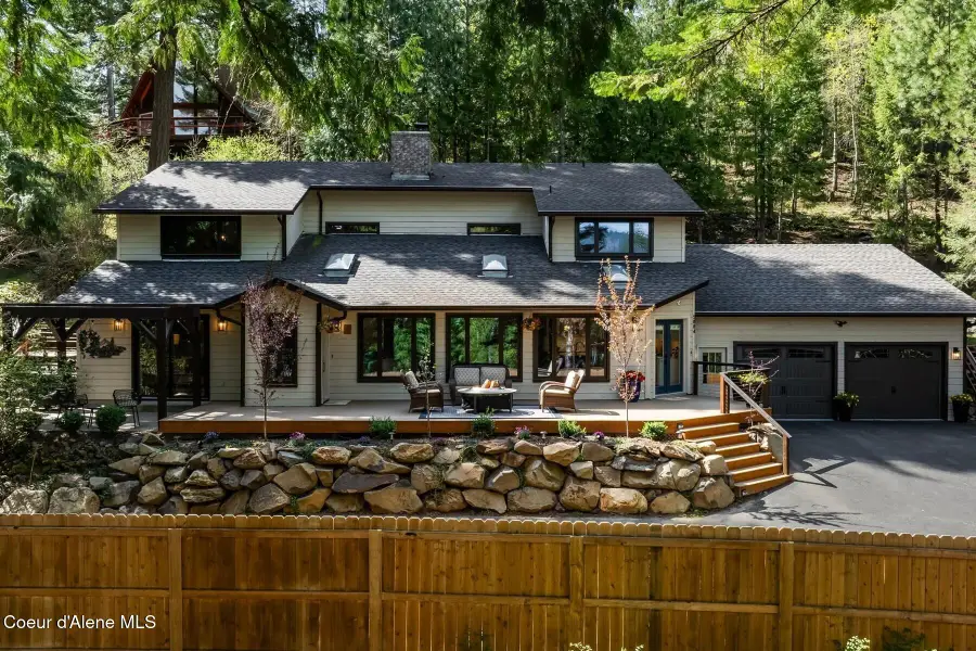 5884 E Hayden Lake Rd, Hayden, ID 83835 - #2