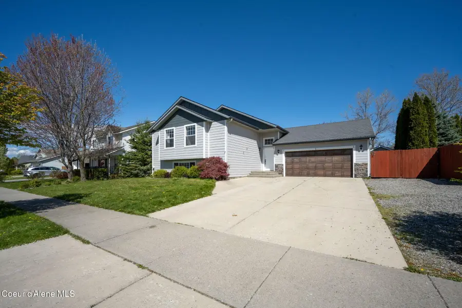 2617 W Blueberry CIR, Hayden, ID 83835 - #2