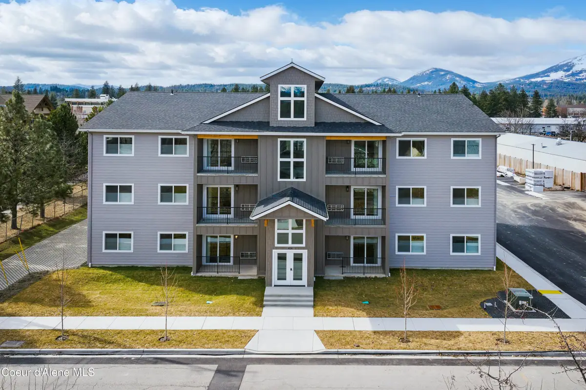 424 S Olive AVE #204, Sandpoint, ID 83864 - #1