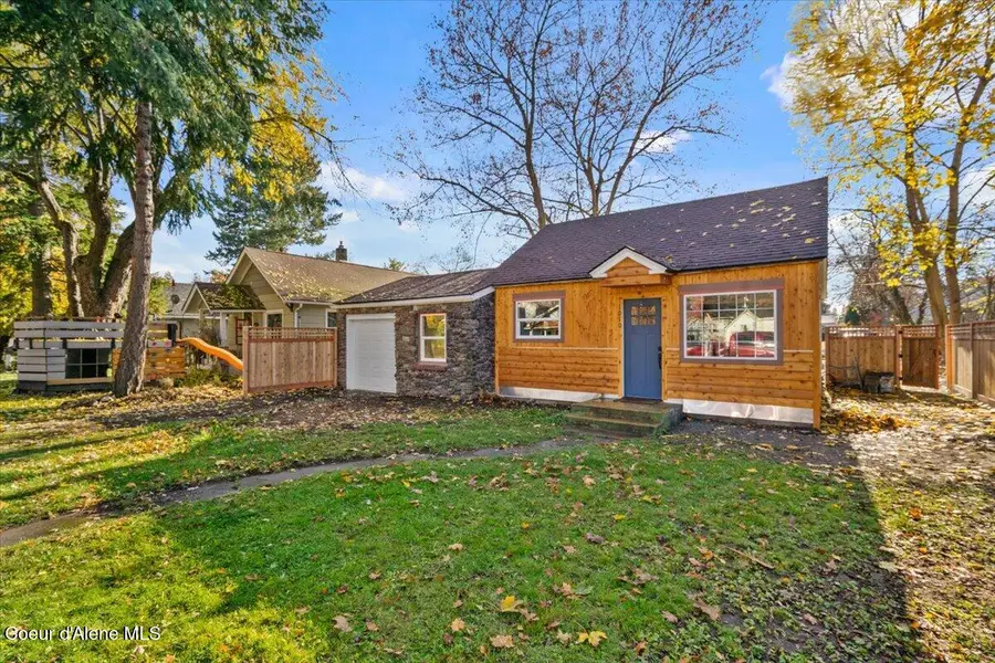 1010 E ST MARIES AVE, Coeur Dalene, ID 83814 - Image #2