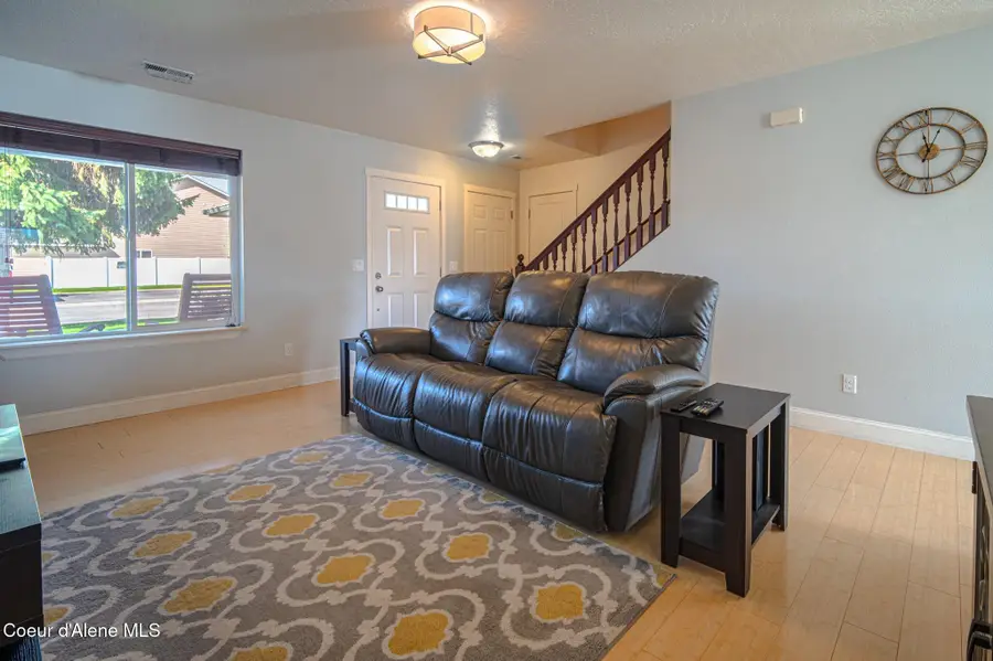 3664 E Arlington LN, Post Falls, ID 83854 - #2