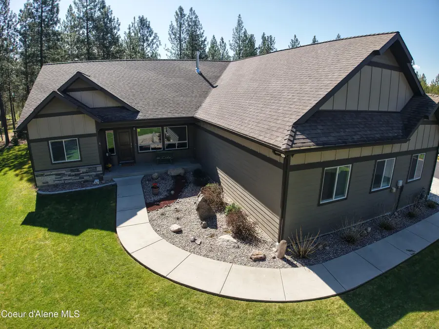 21642 N MASSIF RD, Rathdrum, ID 83858 - #2