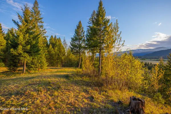 1894 Bowen Arrow RD, Sandpoint, ID 83864