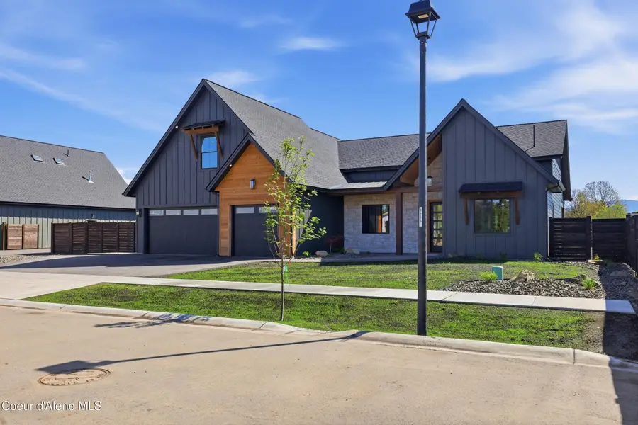 11006 N Armonia WAY, Hayden, ID 83835 - #2