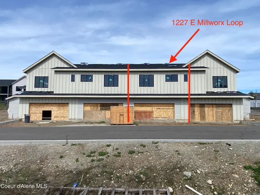 1227 E MILLWORX LOOP, Post Falls, ID 83854 - #2