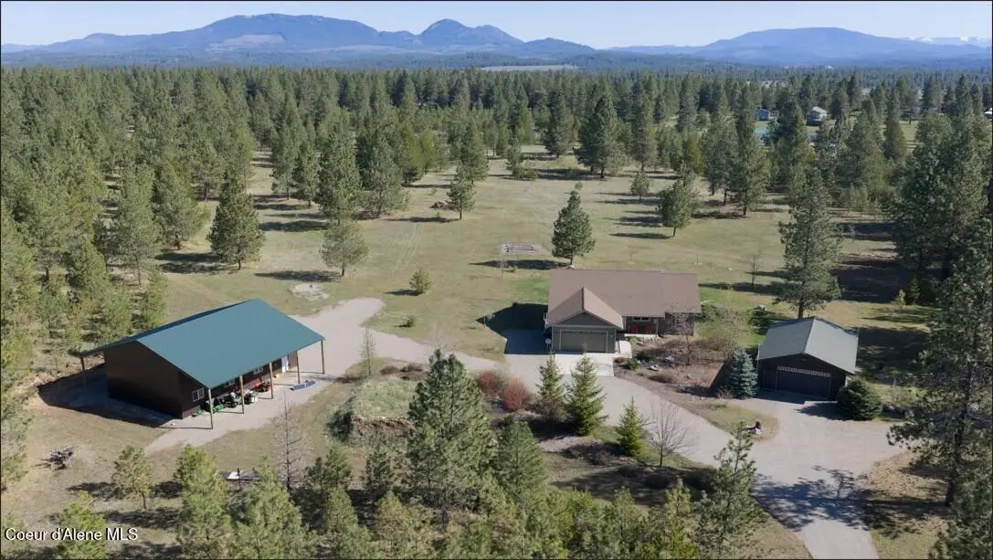 4525 E Rosemont Dr, Athol, ID 83801 - #1