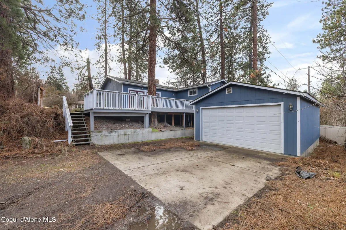 4023 E 12th Ave, Spokane, WA 99202 - #1