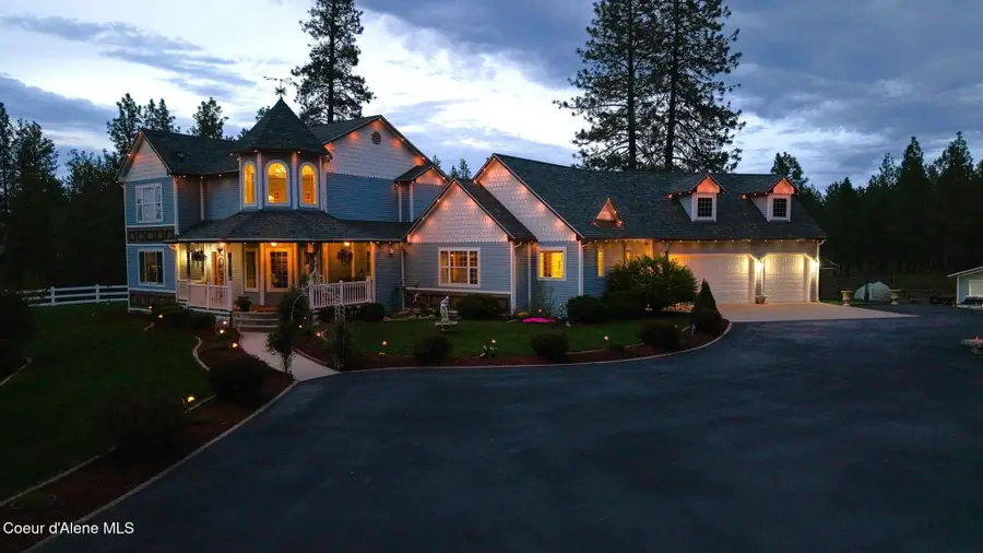 404 S Daisy Ln, Medical Lake, WA 99022 - #3