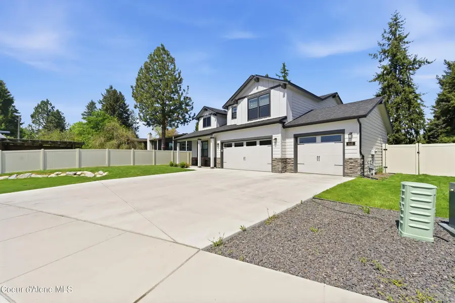 641 Ripatti WAY, Hayden, ID 83835 - #2