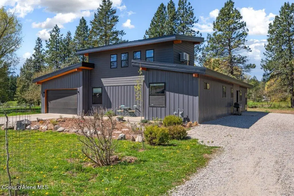 10130 W Pine ST, Sandpoint, ID 83864 - #1