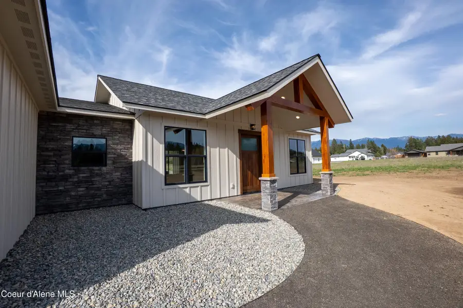 167 Airstrip RD, Moyie Springs, ID 83845 - #2
