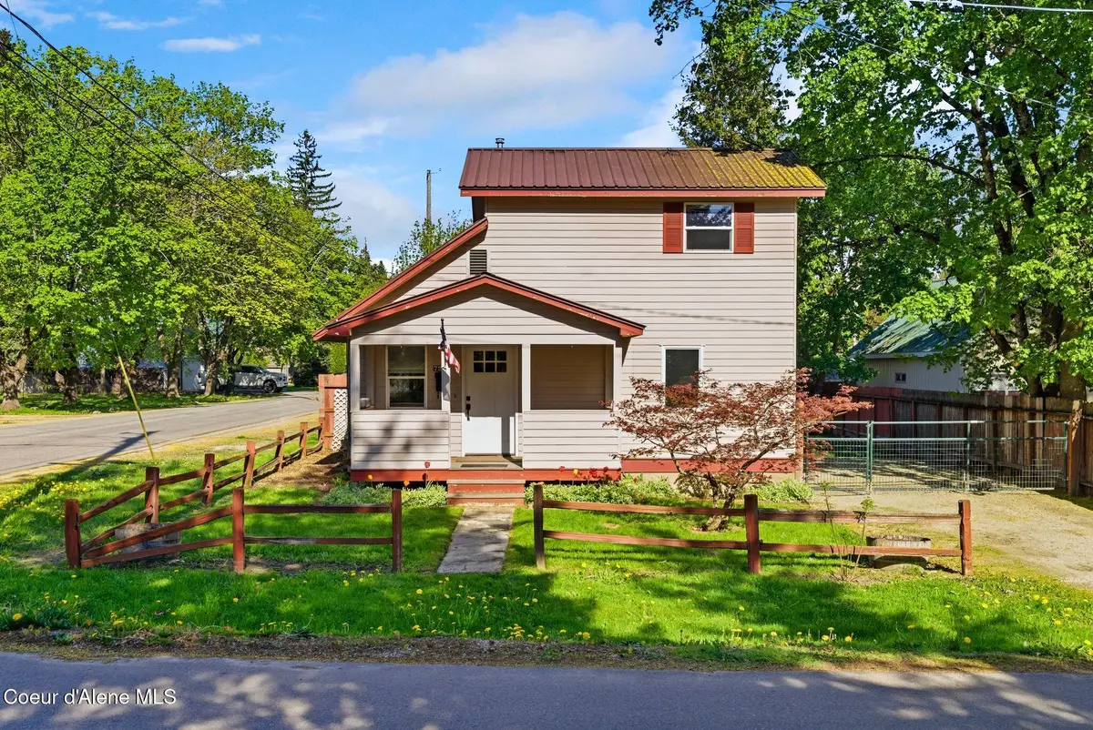 722 Ruth AVE, Sandpoint, ID 83864 - #1