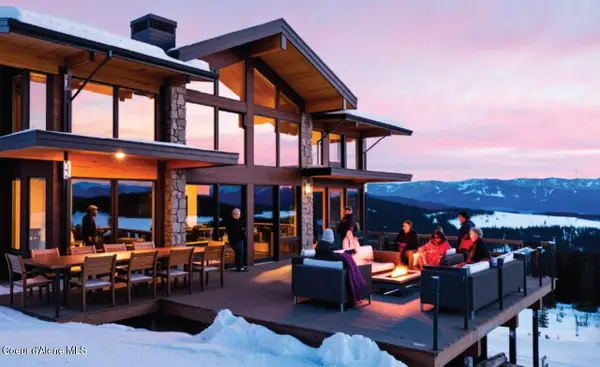 4 Crystal Springs Rd, Sandpoint, ID 83864