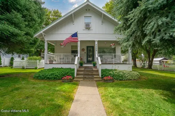 6228 W Washington ST, Spirit Lake, ID 83869