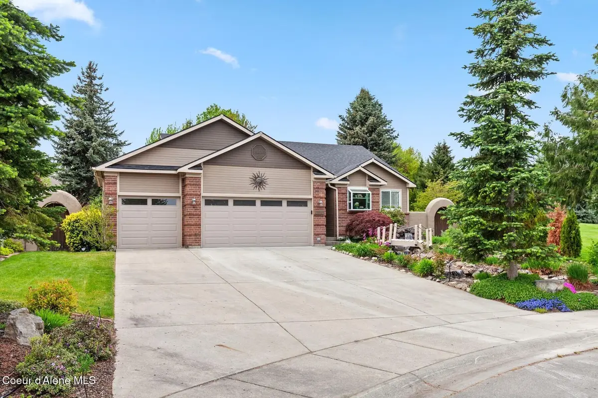 5849 N Toulon Dr, Coeur Dalene, ID 83815 - #1