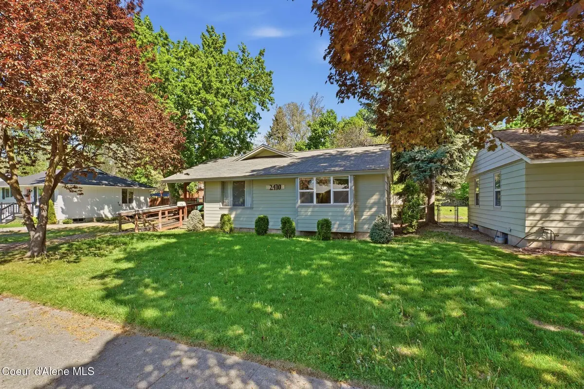 2410 W Decatur Ave, Spokane, WA 99205 - #1