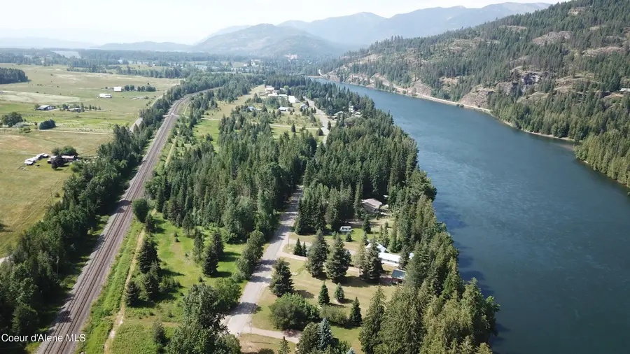 443 Riverlake Dr, Clark Fork, ID 83811 - #2