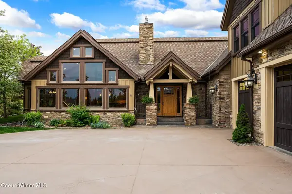 110 Wright Ct, Sandpoint, ID 83864