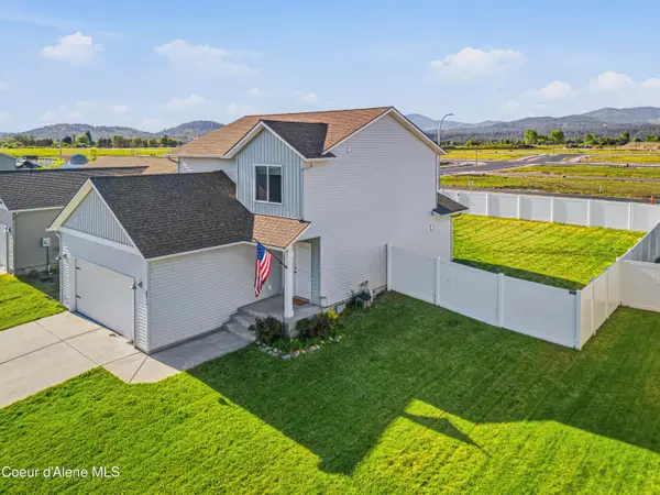 8973 N Scotsworth St, Post Falls, ID 83854