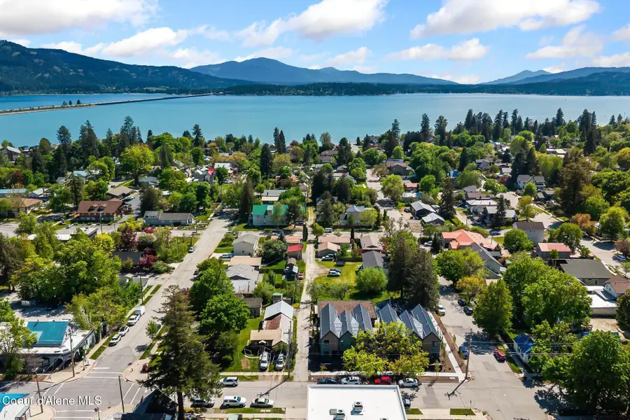 215 W Lake St, Sandpoint, ID 83864 - #2