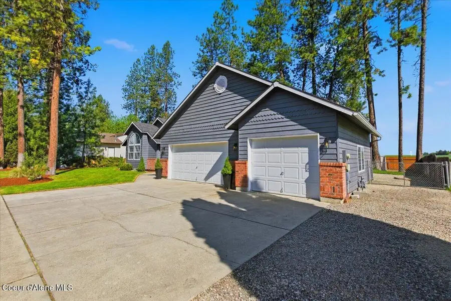 4741 W Woodside Ave, Coeur Dalene, ID 83815 - #2