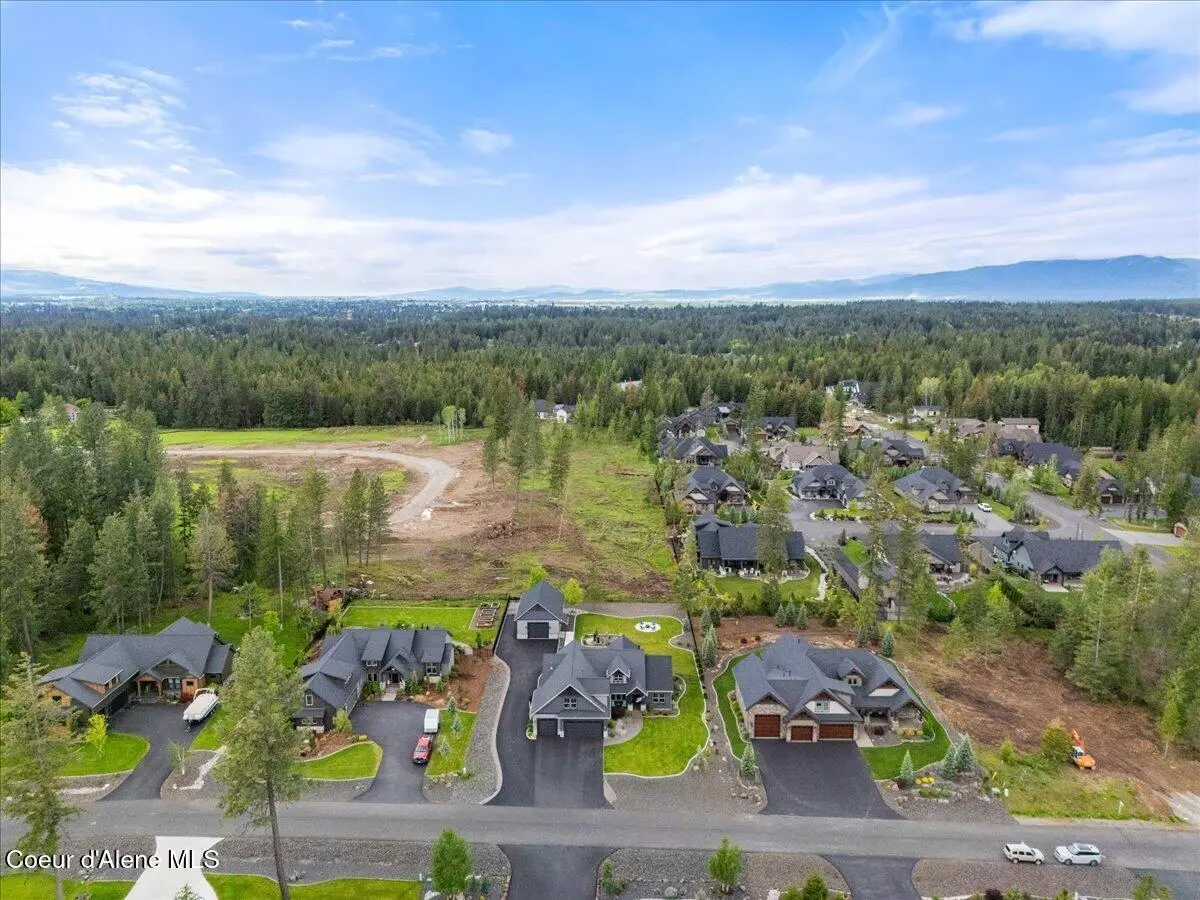 11633 N Spiraea LN, Hayden Lake, ID 83835 - #1