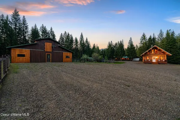 6693 River RD, Clark Fork, ID 83811