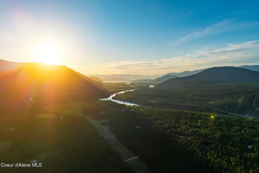 6693 River RD, Clark Fork, ID 83811 - #3