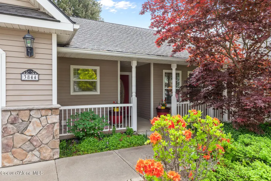 3844 N Jimmy St, Coeur Dalene, ID 83815 - #2