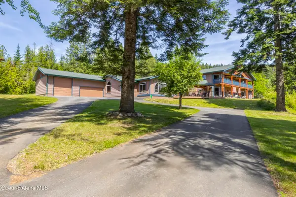 15964 N Songbird LN, Rathdrum, ID 83858