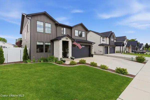 9061 N Raintree LN, Hayden, ID 83835