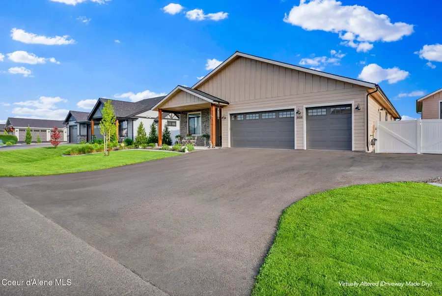 8108 W Splitrail AVE, Rathdrum, ID 83858 - #2