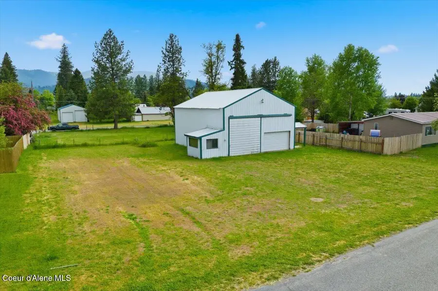 348 Glidden Ave, Priest River, ID 83856 - #2