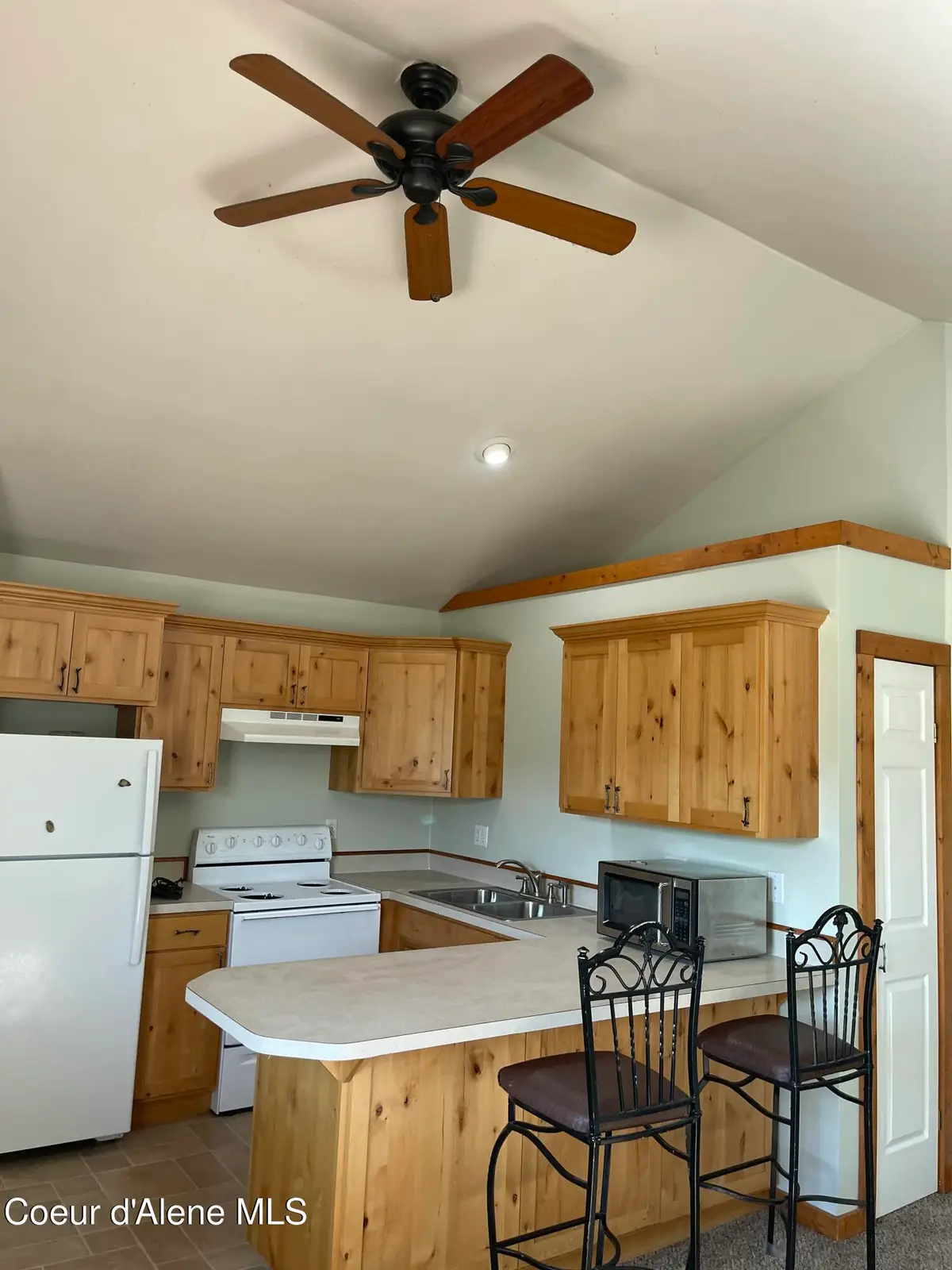 43143 Riverview DR #APT 5, Kingston, ID 83839 - #1